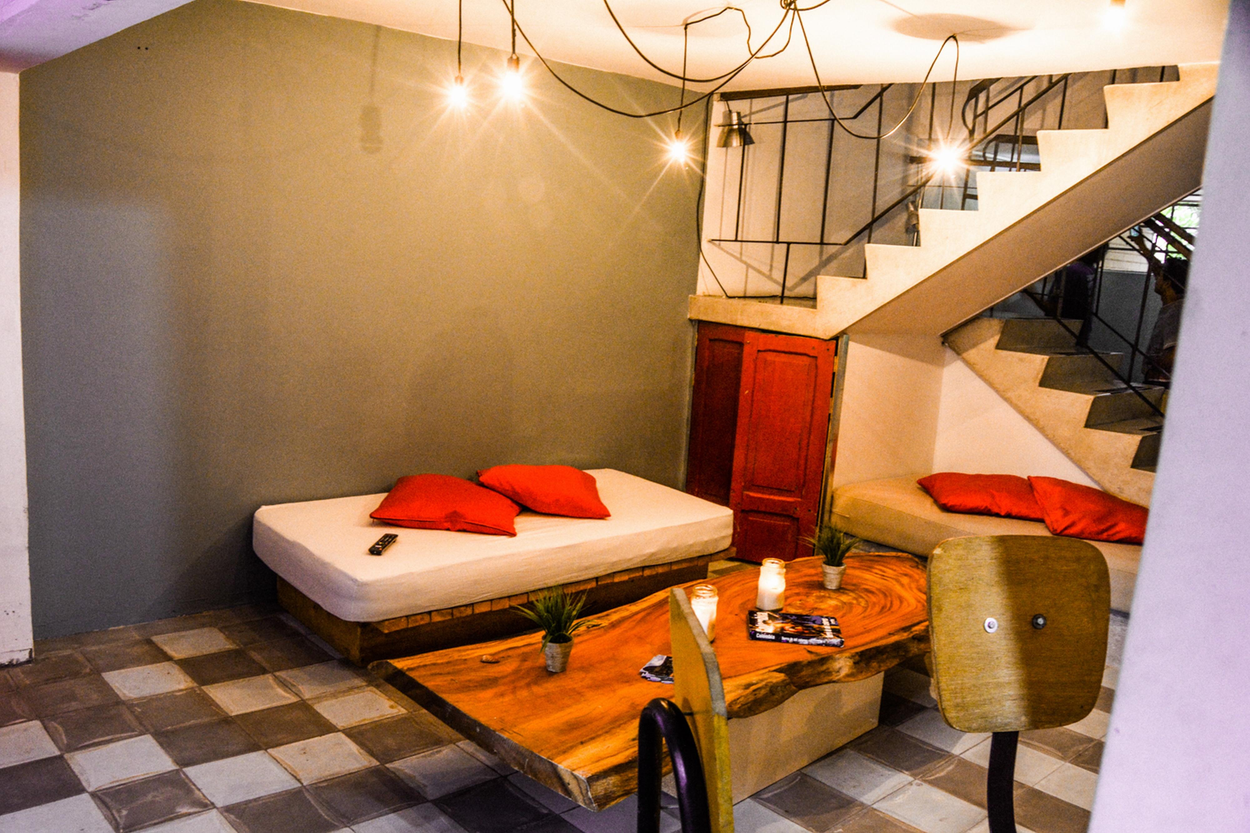 Hostal Casa Estacion Medellin Exterior photo